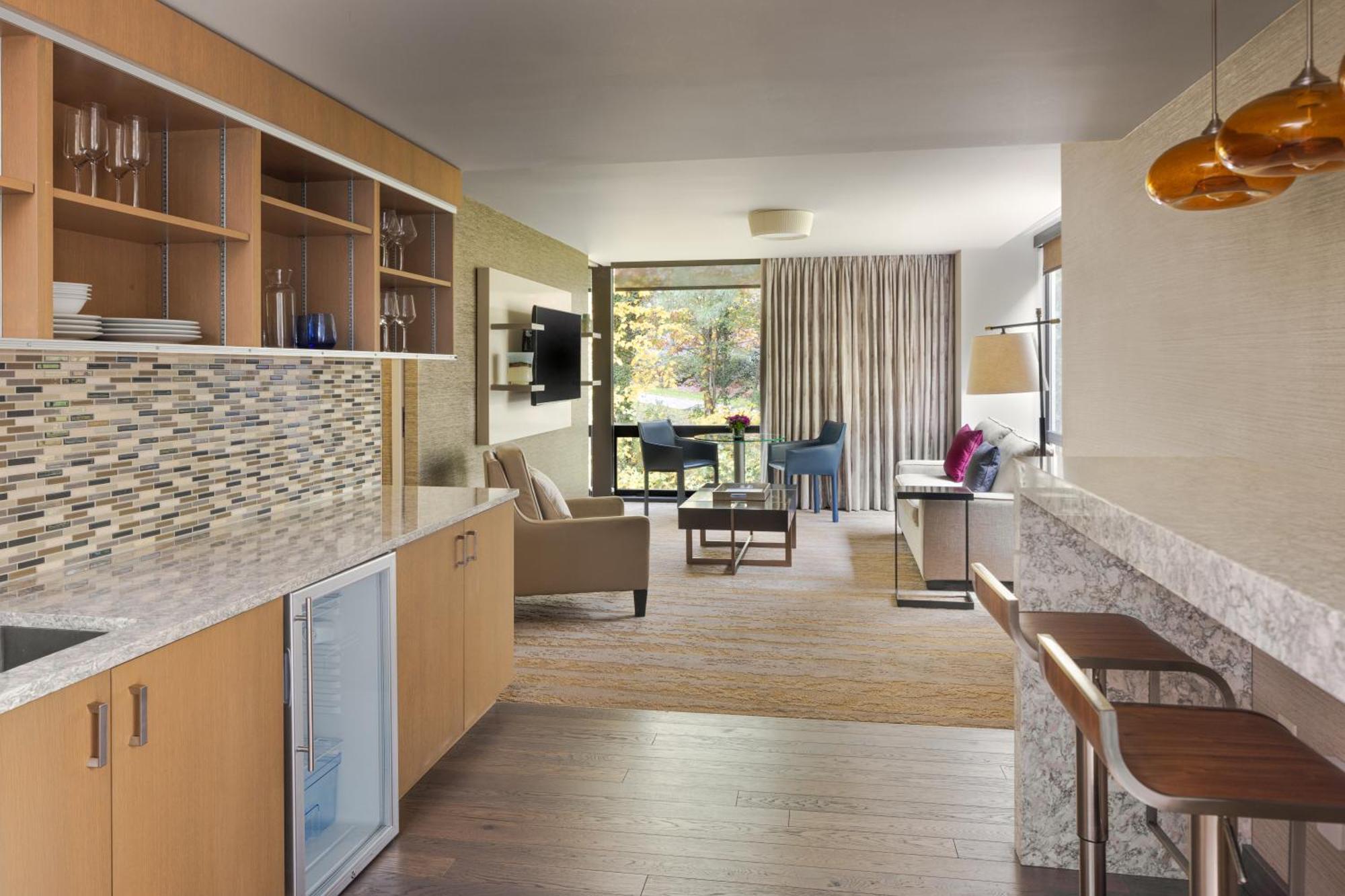 Jb Duke Hotel Durham Bagian luar foto
