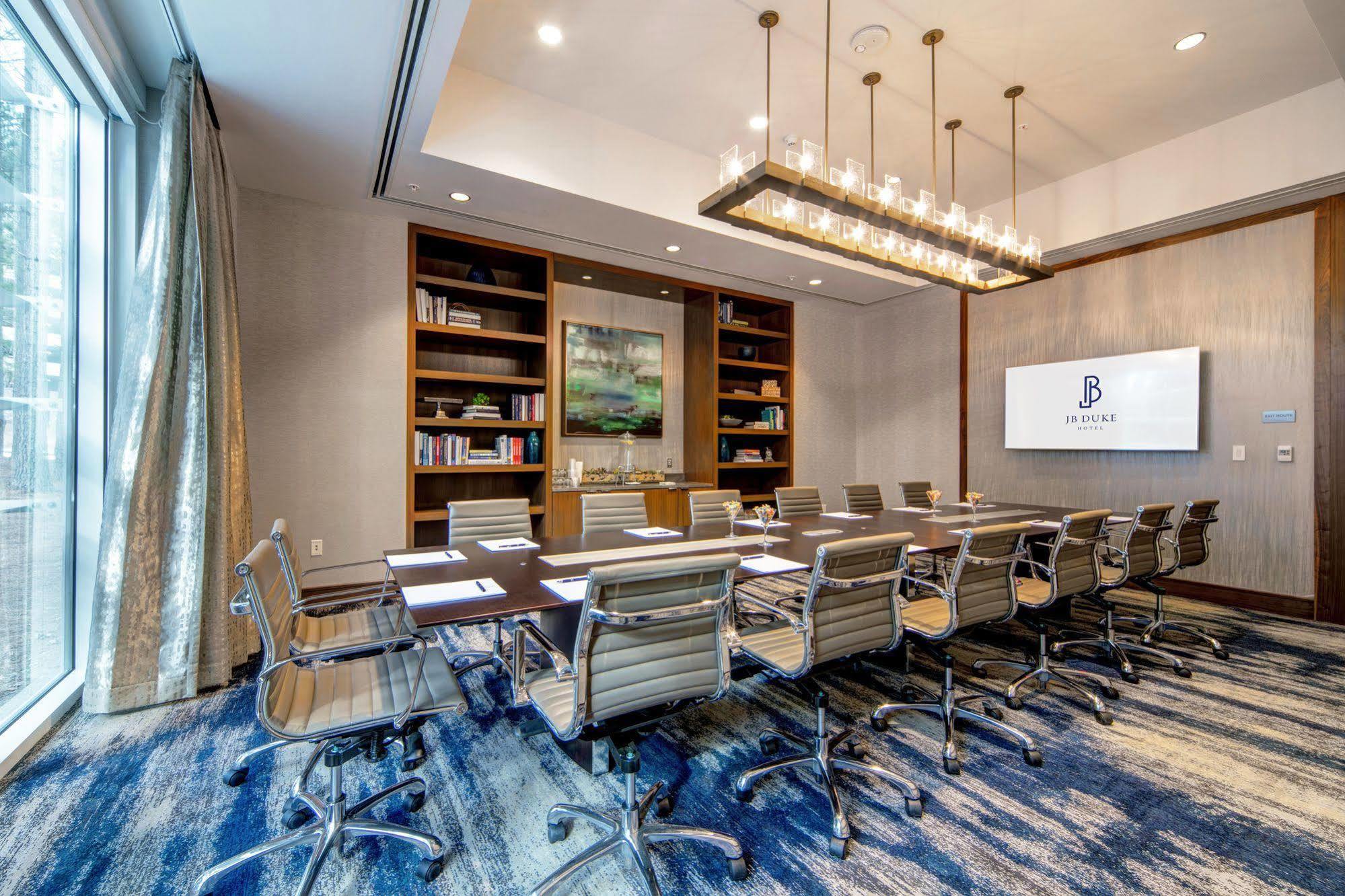 Jb Duke Hotel Durham Bagian luar foto